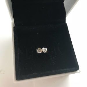 Pandora heart spacer